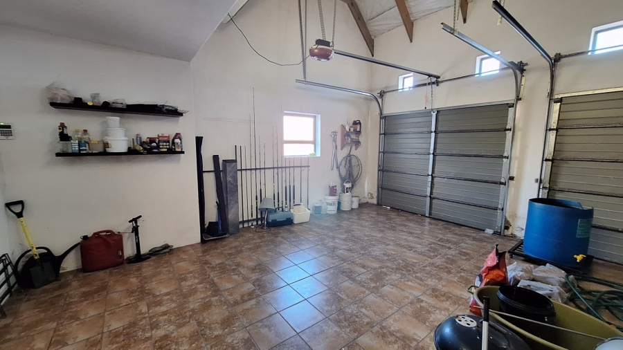 4 Bedroom Property for Sale in Dwarskersbos Western Cape